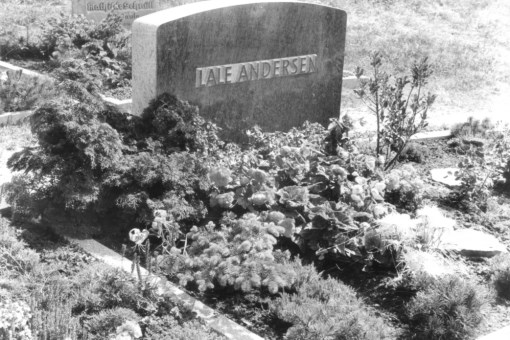 Lales Grab auf Langeoog
